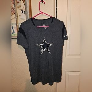 Nike Team NFL Cowboys woman short sleeve size small